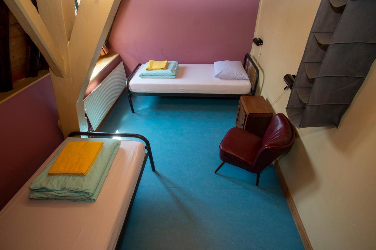 Strowis Hostel Утрехт Екстериор снимка