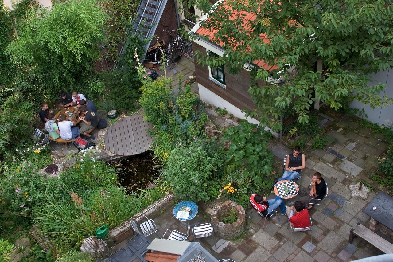 Strowis Hostel Утрехт Екстериор снимка